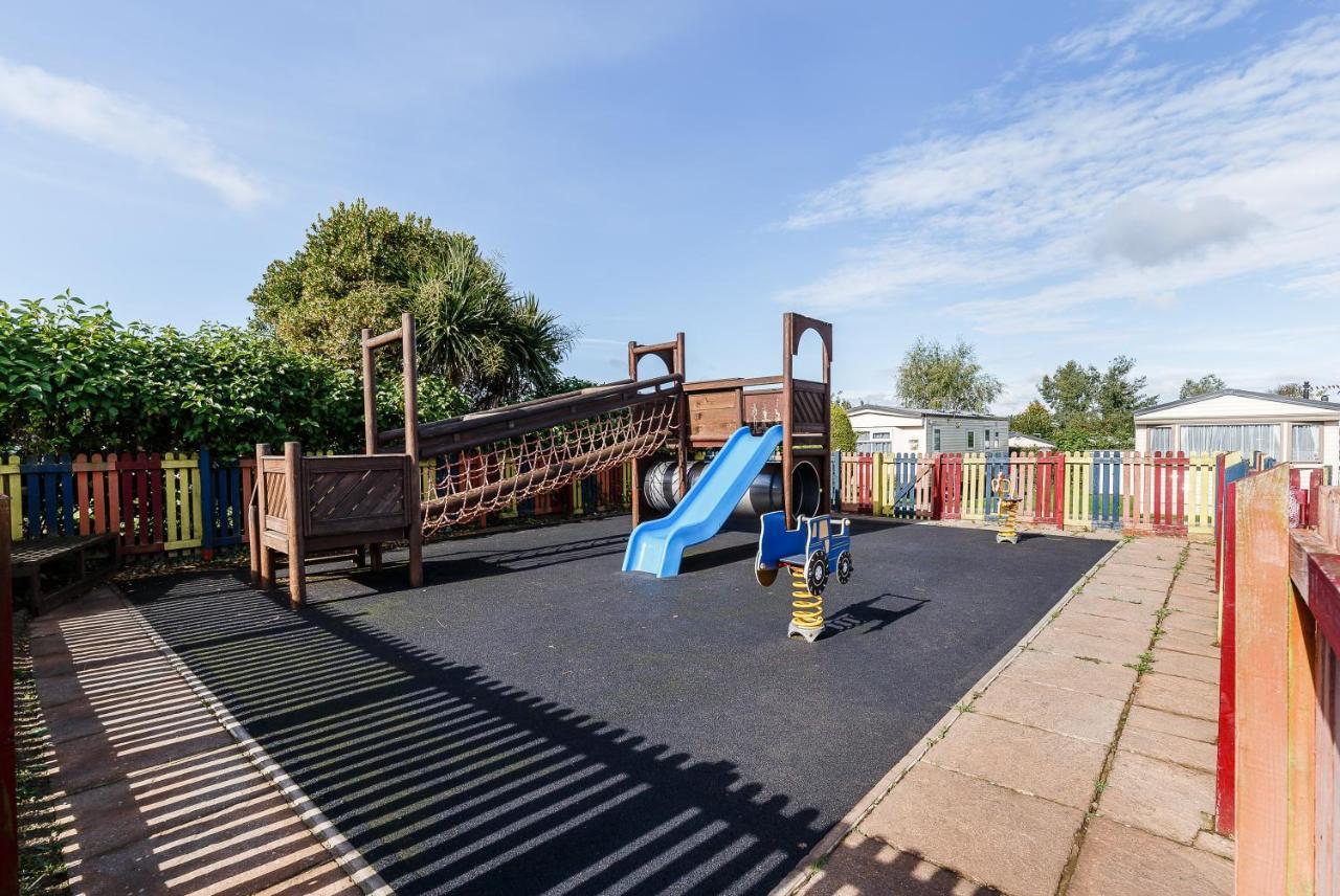 Bucklegrove Holiday Park Bath Bagian luar foto